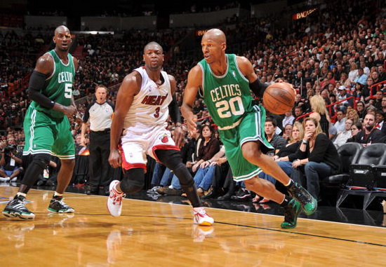 芝加哥小熊队在 2018 外卡战中不敌洛基，结束赛季