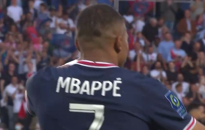 诺里斯：我没想到自己会哭，现在体会到了维斯塔潘的感受