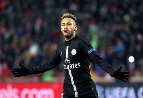 詹姆斯今日再得24分 距离生涯42000分里程碑还差35分