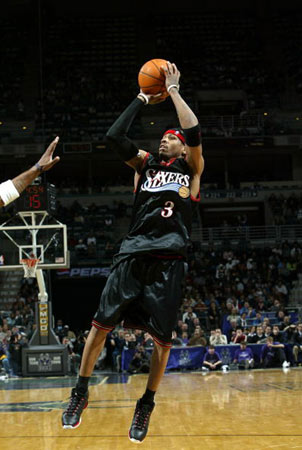 上海海港0-2不敌武里南联 亚冠精英联赛4场不胜